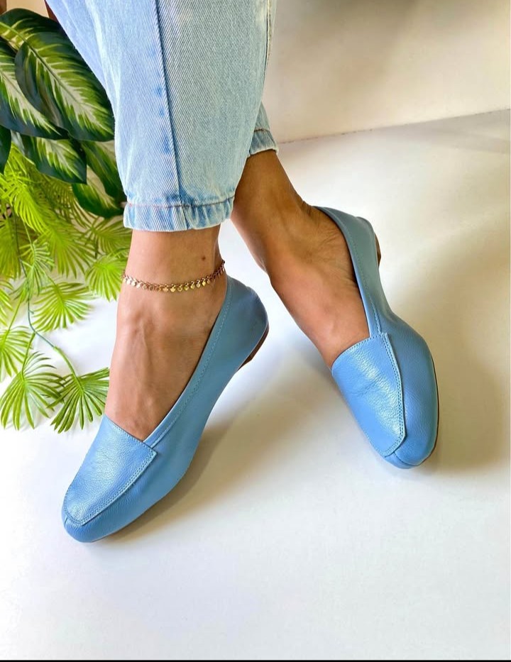 Mocassim dobrável de couro